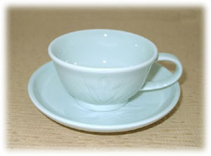 砥部焼 青磁コーヒー・紅茶兼用カップ&受け皿
